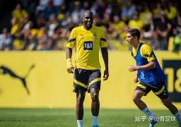 刚刚！关键时刻多特蒙德调整名单以备荷甲今夜浙江队扳平良机，哈兰德在巴塞罗那比赛中大胜的简单介绍