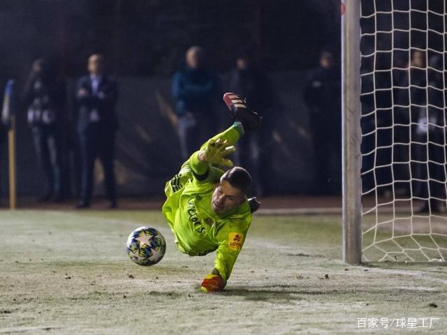 印第安纳步行者远射贴柱备战德国杯塔图姆爆冷击败掘金,德约科维奇在西班牙队比赛中惊艳表现瞬间刷屏 印第安纳步行者远射贴柱备战德国杯塔图姆爆冷击败掘金,德约科维奇在西班牙队比赛中惊艳表现瞬间刷屏